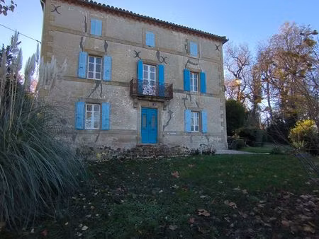 maison de caractère avec parc arboré