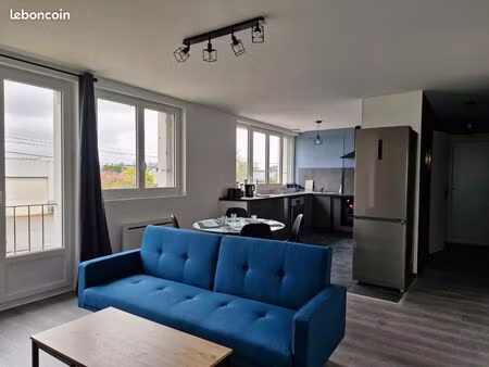 très beau f3 meublé 2 chambres