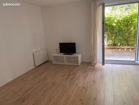 vendre appartement f2 + terrasse + box