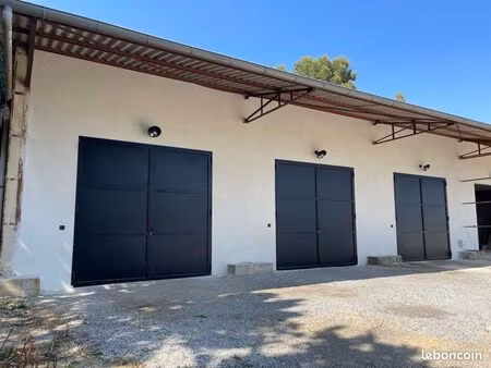 loue hangar / stockage / box