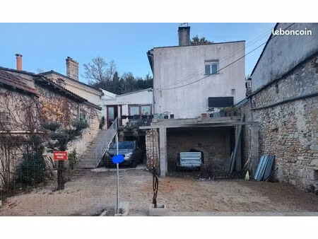 maison de village avec terrain constructible avec vue exceptionnel sur l'estuaire de la gi