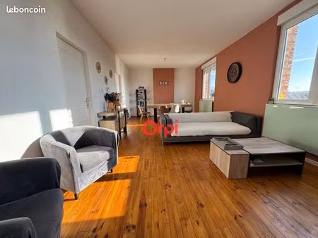 appartement 3 pièces 90 m²