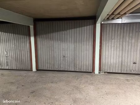 loue garage