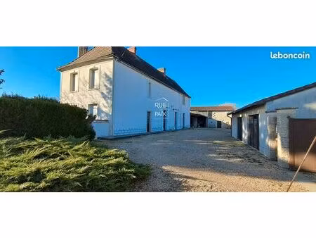 propriété 5 pièces 106 m²