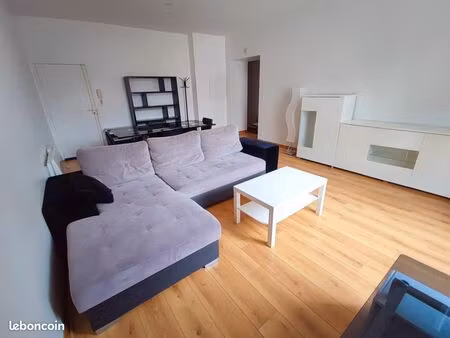 t2 meublé spacieux et lumineux - 63m² - hyper centre