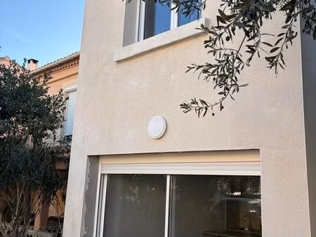 t2 meublé neuf avec terrasse – le crès – charges comprises