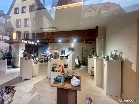 local commercial à louer