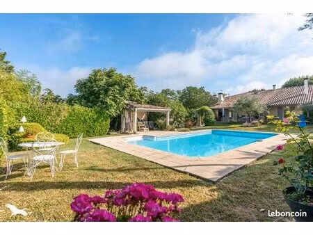 ferme 6 pièces 160 m²