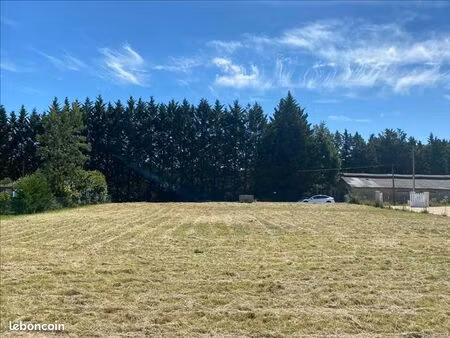 terrain 1 072 m² beaumontois en perigord