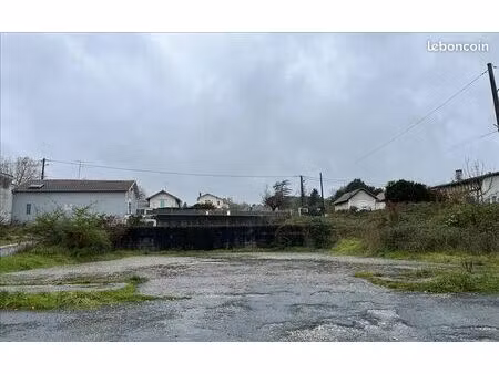 terrain 1 777 m² riberac