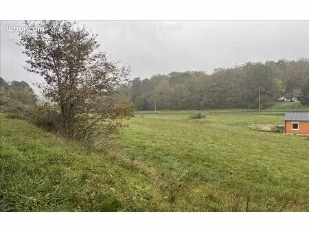 terrain 1 576 m² saint pierre de chignac