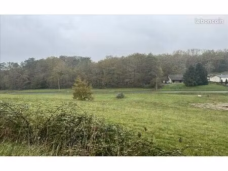 terrain 1 613 m² saint pierre de chignac