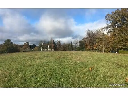 terrain 1 888 m² piegut pluviers