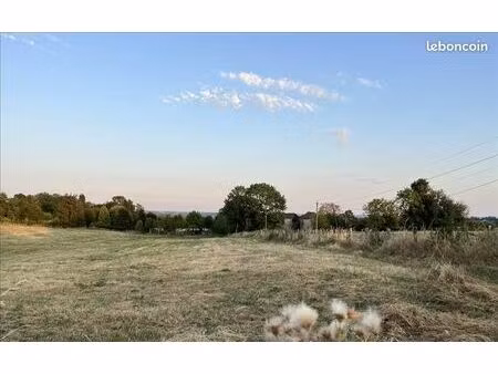 terrain 1 500 m² thiviers