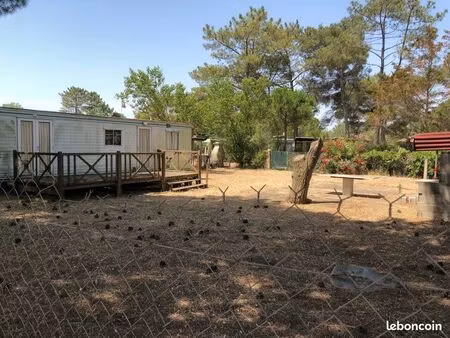 terrain de loisir à vias plage