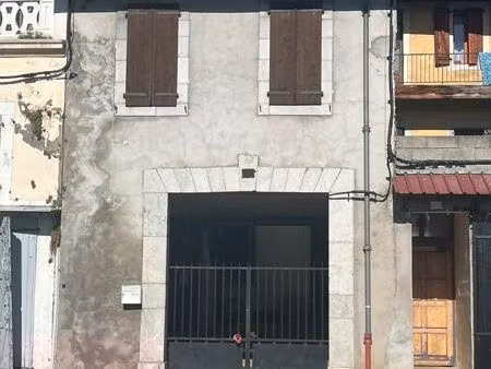 immeuble 400 m² montrejeau