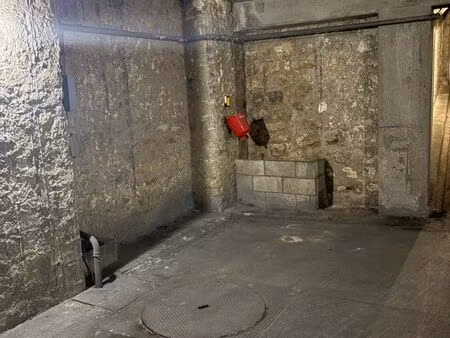 location emplacement de parking