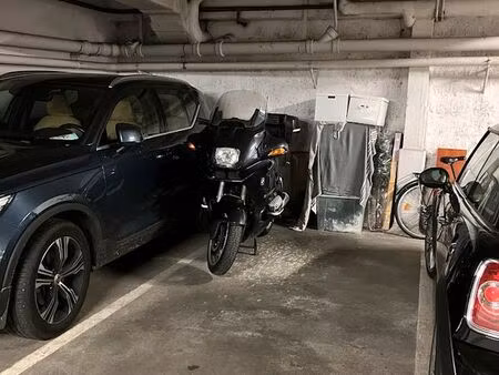 parking moto - paris 16e - maison de la radio - rue des patûres