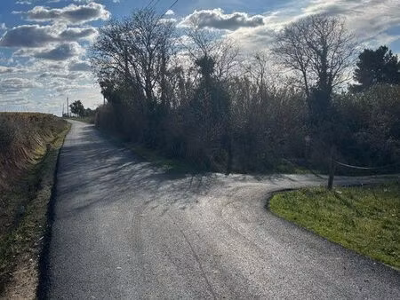 vends terrain de loisir