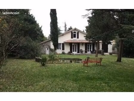 villa rénovée à vendre
