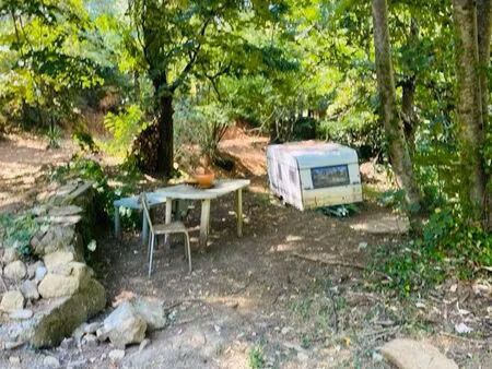 terrain loisirs 1400m2 avec puit