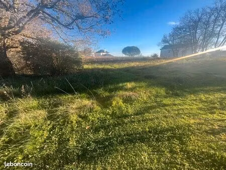 terrain 1 434 m² ussac