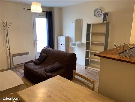 immeuble 127 m² sauze vaussais