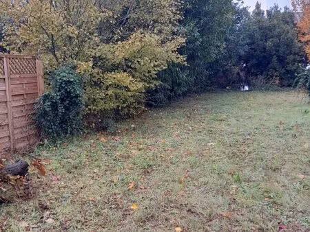 poitiers rare terrain viabilisé 439 m2  gare à 10 mn à pied