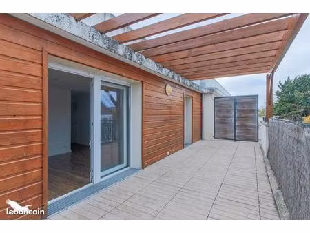 appartement 3 pièces 68 m²