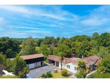 ferme 5 pièces 180 m²