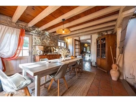 ferme 5 pièces 180 m²