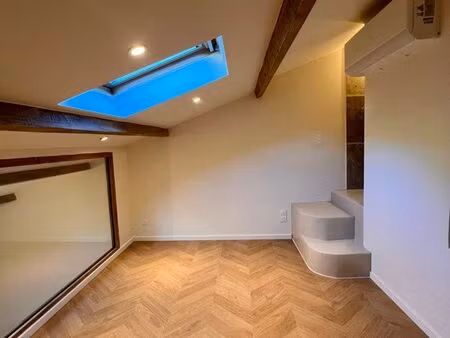 appartement sommieres refait à neuf