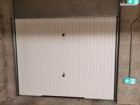 garage/box 16 m² saint jean de la ruelle