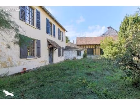 maison 6 pièces 237 m²