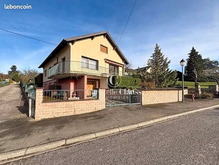 maison 5 pièces 136 m²