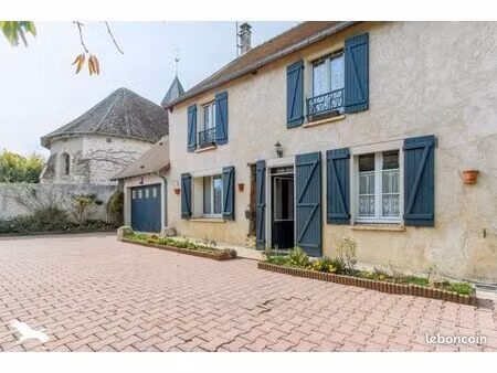 pavillon 7 pièces 190 m²