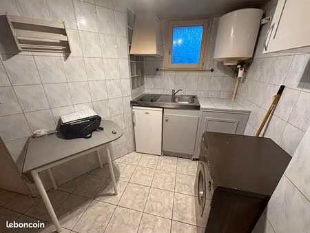 studio 1 pièce 19 m²