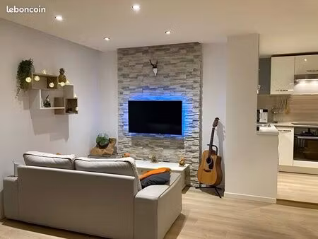 t2 rénové 35 m² – calme  parking – mareuil-lès-meaux