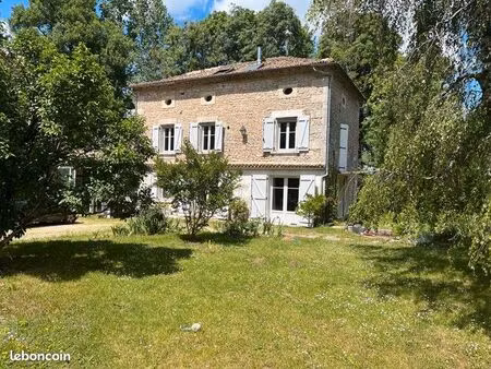 moulin 7 pièces 271 m²