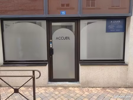 location de bureau à côté cathédrale d'agen