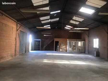 local commercial 260m2