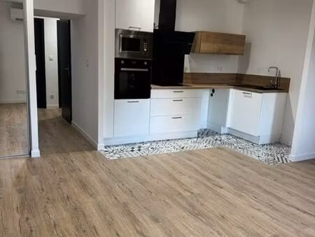 bien rare à la location – appartement t3 de standing – centre de brassac (81260)