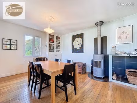 appartement 6 pièces 93 m²