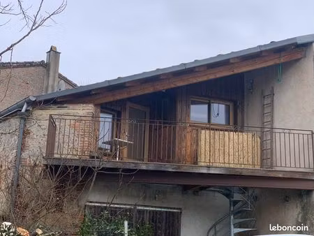 appartement 35 m2 avec balcon