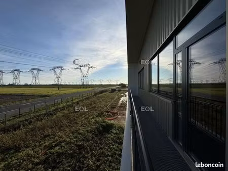 local d'activité 2 465 m²