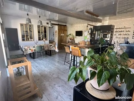 maison charente 160m2