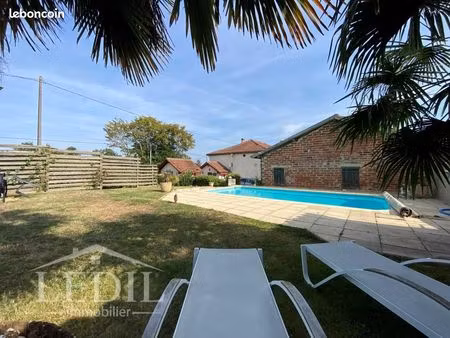 maison de village 4 pièces 88 m²