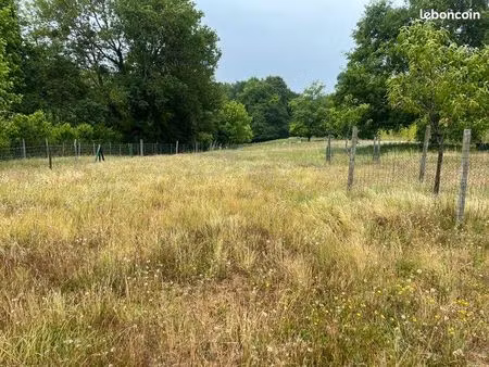 terrain 1 243 m² roquefort