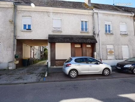 immeuble 16 pièces 460 m²