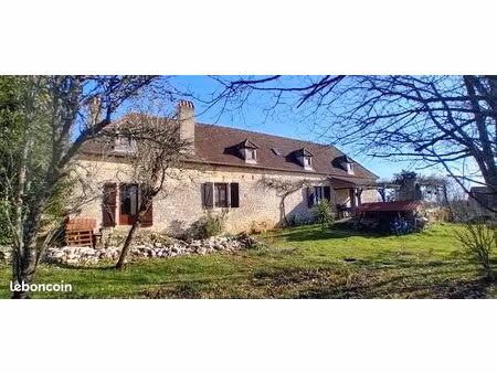 longère 6 pièces 179 m²